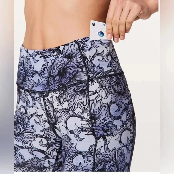 Lululemon Fast & Free Crop II *Nulux 19" Hanakotoba Starlight Multi Size 4 - Picture 9 of 9